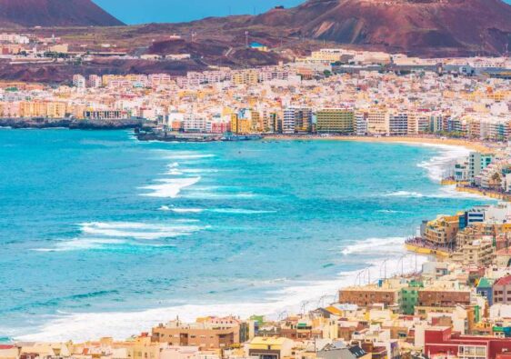como manejar el estrés en una playa de Las palmas de Gran canaria